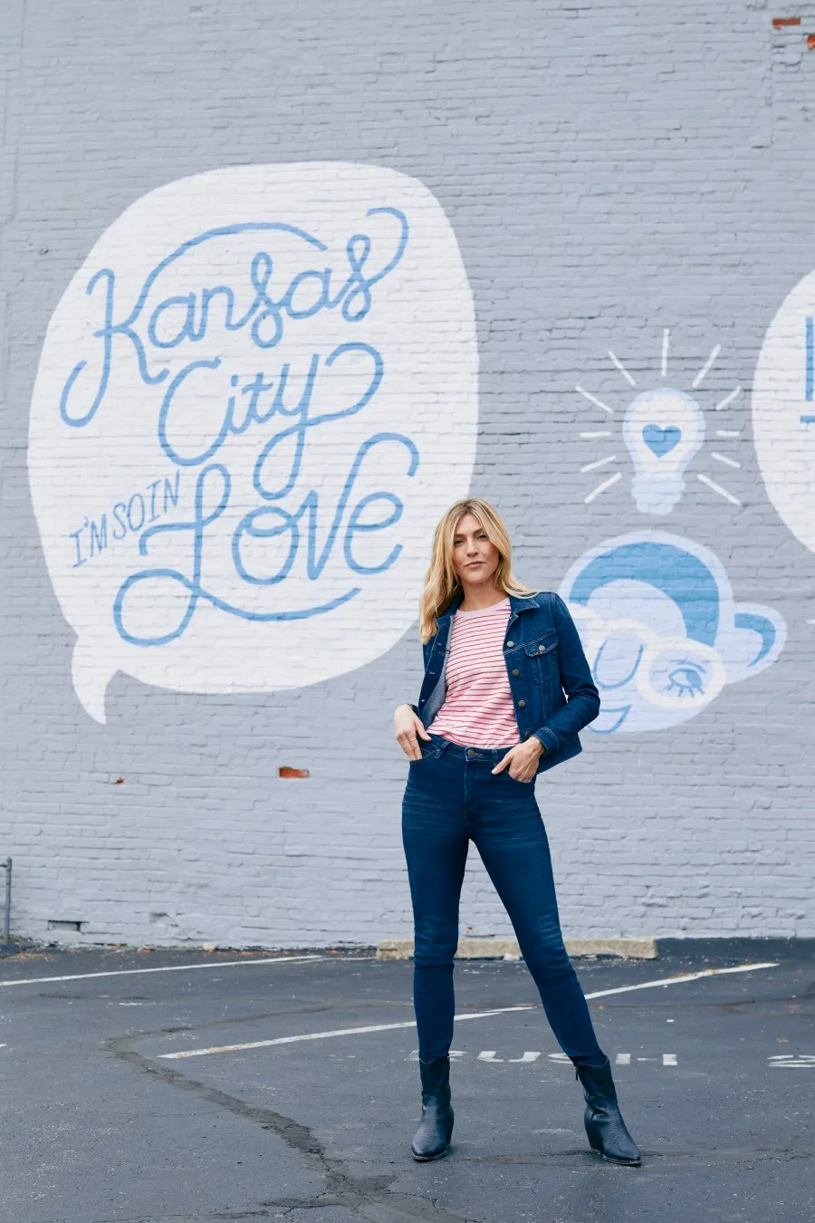 LEE Campagne Created In Kansas City