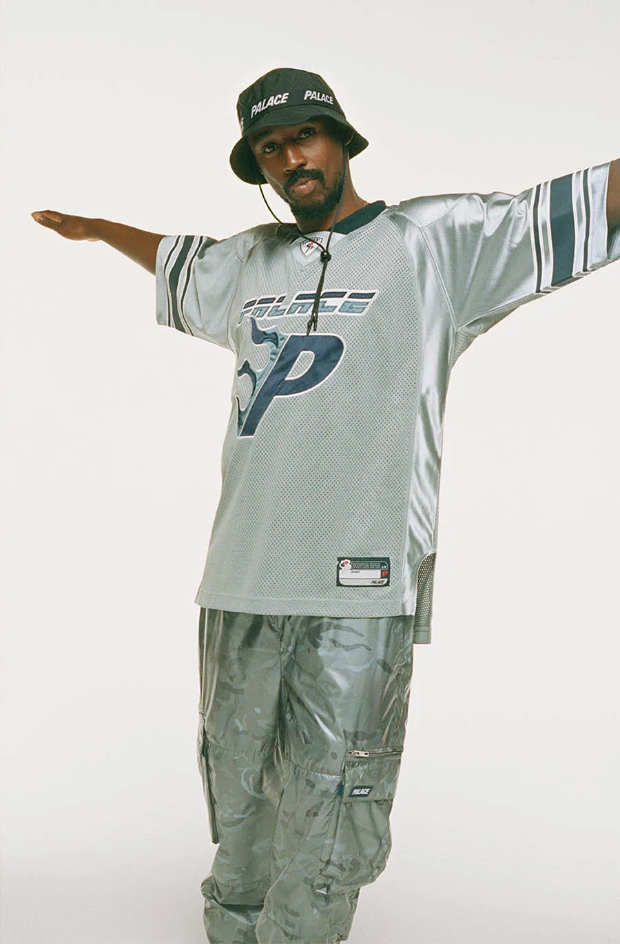 Palace Skateboards Lookbook Automne Hiver 2019 7 Palace Skateboards Lookbook Hiver 2019
