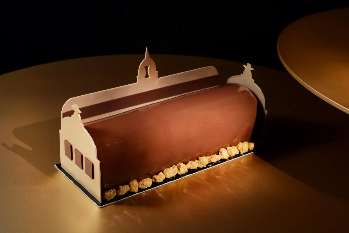 Bûche de Noël 2019 - InterContinental Lyon par Valentin Vexenat
