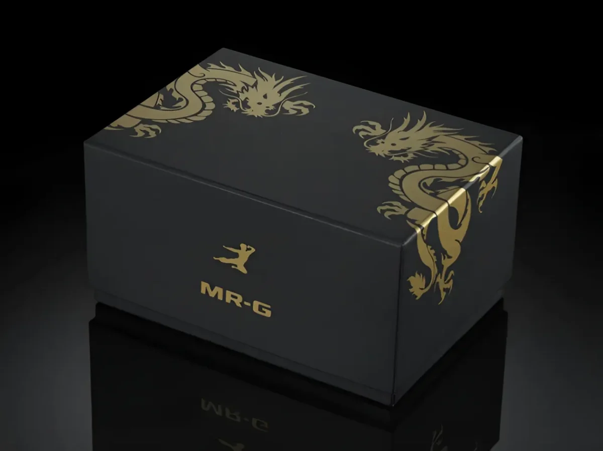 G SHOCK MRG G2000BL x Bruce Lee 7 G-SHOCK x Bruce Lee : la montre qui vaut aujourd'hui cinq fois son prix de lancement