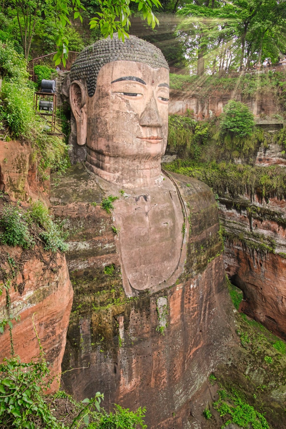 Dix Chefs-d'œuvre colossales - BOUDDHA DE LESHAN Chine