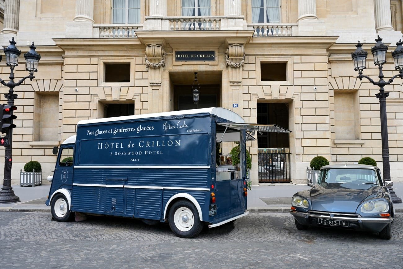 Hôtel de Crillon Ice Cream Truck 0 Hôtel de Crillon - Ice-Cream Truck