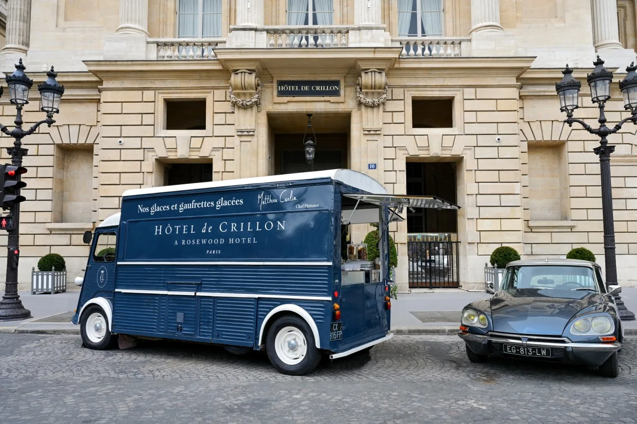 Hôtel de Crillon - Ice-Cream Truck
