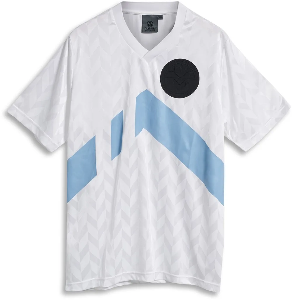 hummel x Astrid Andersen