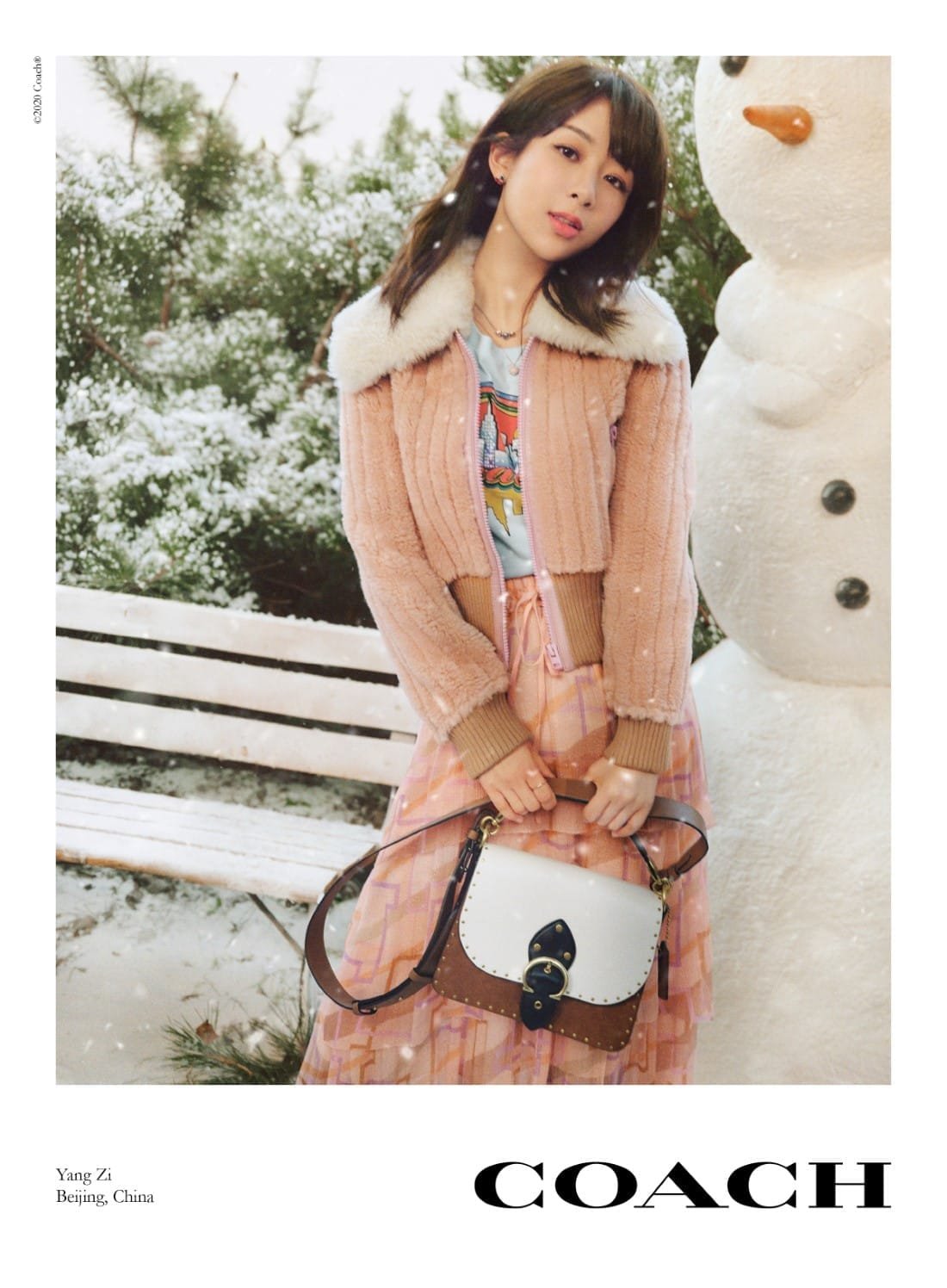 Coach Campagne Holiday 2020 Yang Zi Coach - Campagne Holiday 2020 - Yang Zi