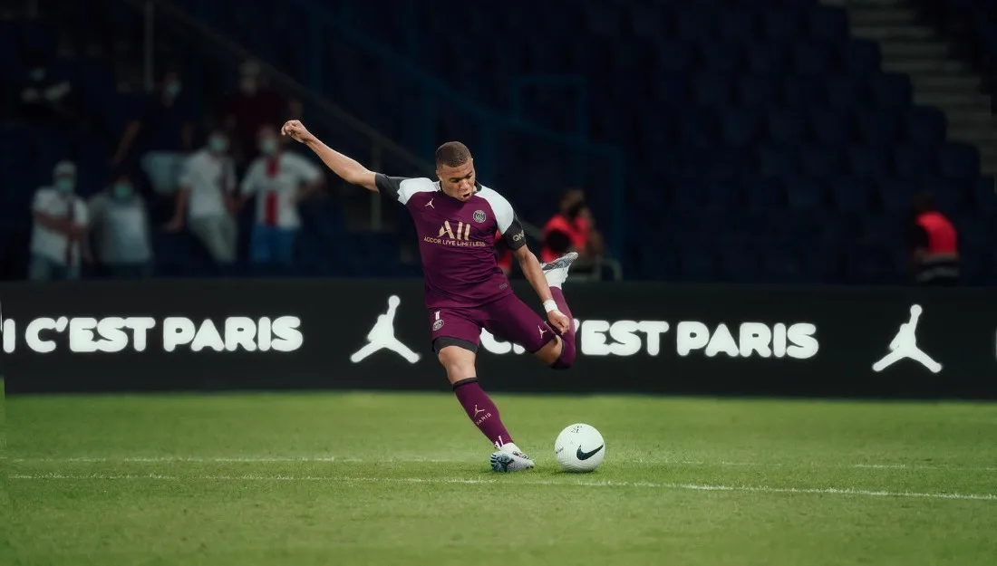Jordan Brand x Paris Saint-Germain