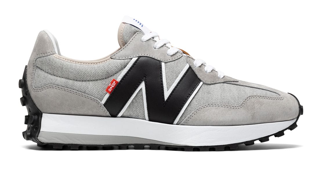 Levi's x New Balance 327