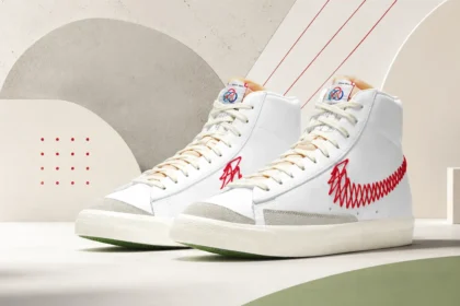 La Nike Blazer Mid ’77 Vintage ressort le Swoosh en dents de scie, et c'est ce détail qui fait toute la différence