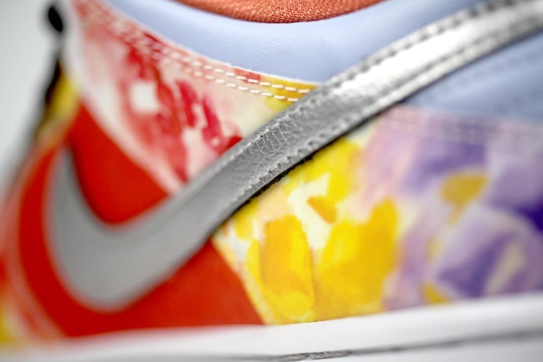 Nike SB Dunk Low Street Hawker 15 Nike SB Dunk Low Street Hawker 15