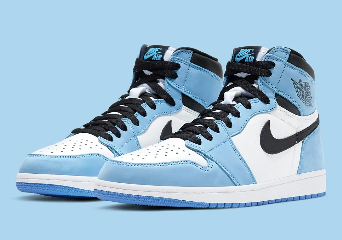 Air Jordan 1 Retro High OG University Blue
