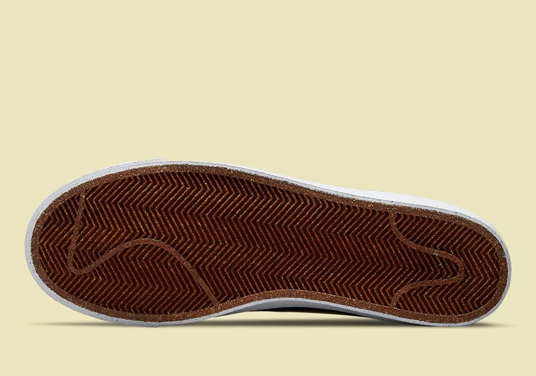 Nike Blazer Mid 77 Pomegranate