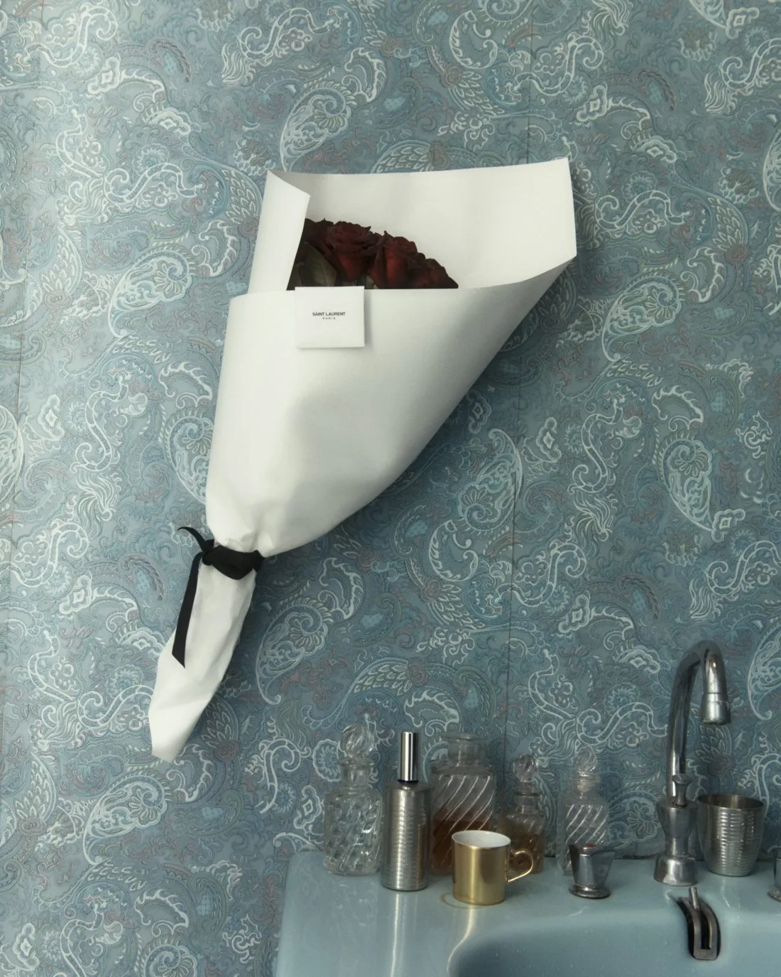 Saint Laurent Rive Droite - Derek Ridgers Saint-Valentin 2021