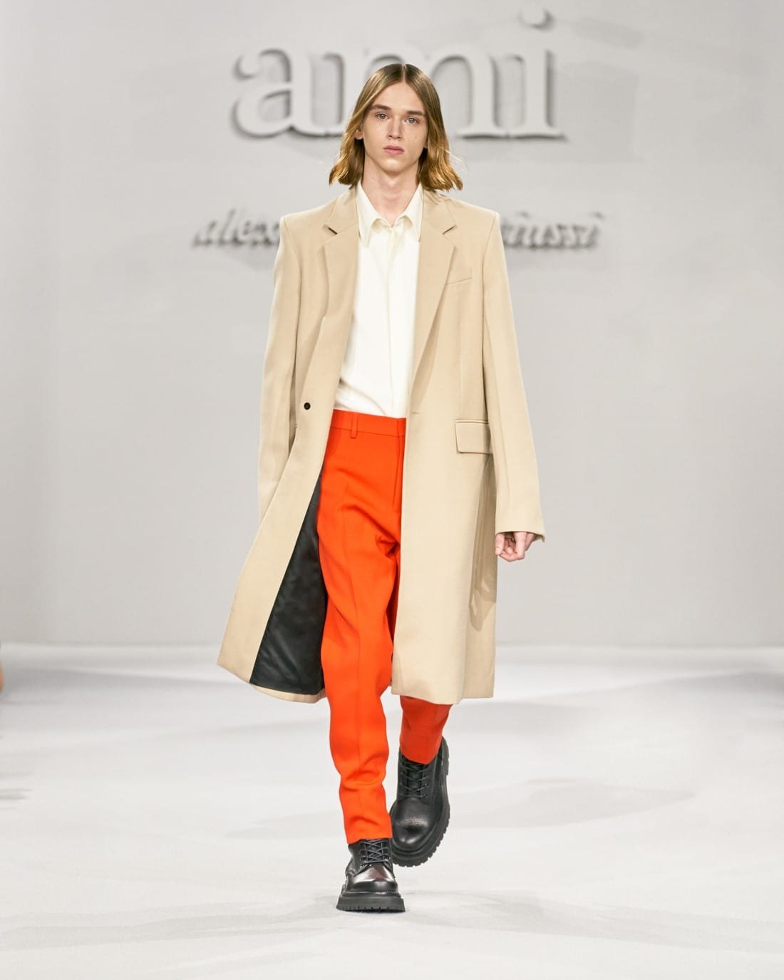 AMI Alexandre Mattiussi Automne Hiver 2021 2022 12 AMI Alexandre Mattiussi - Automne-Hiver 2021-2022