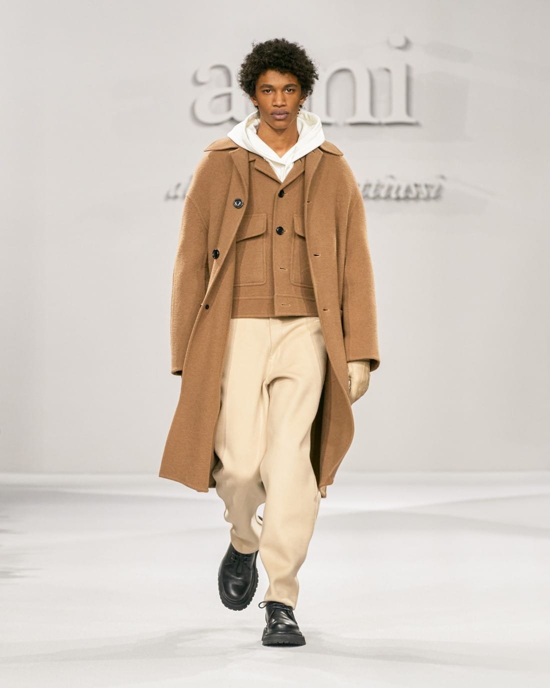 AMI Alexandre Mattiussi Automne Hiver 2021 2022 15 AMI Alexandre Mattiussi - Automne-Hiver 2021-2022