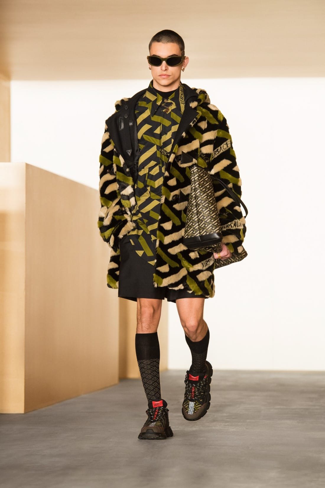 Versace Automne Hiver 2021 2022 8 Versace - Automne-Hiver 2021-2022