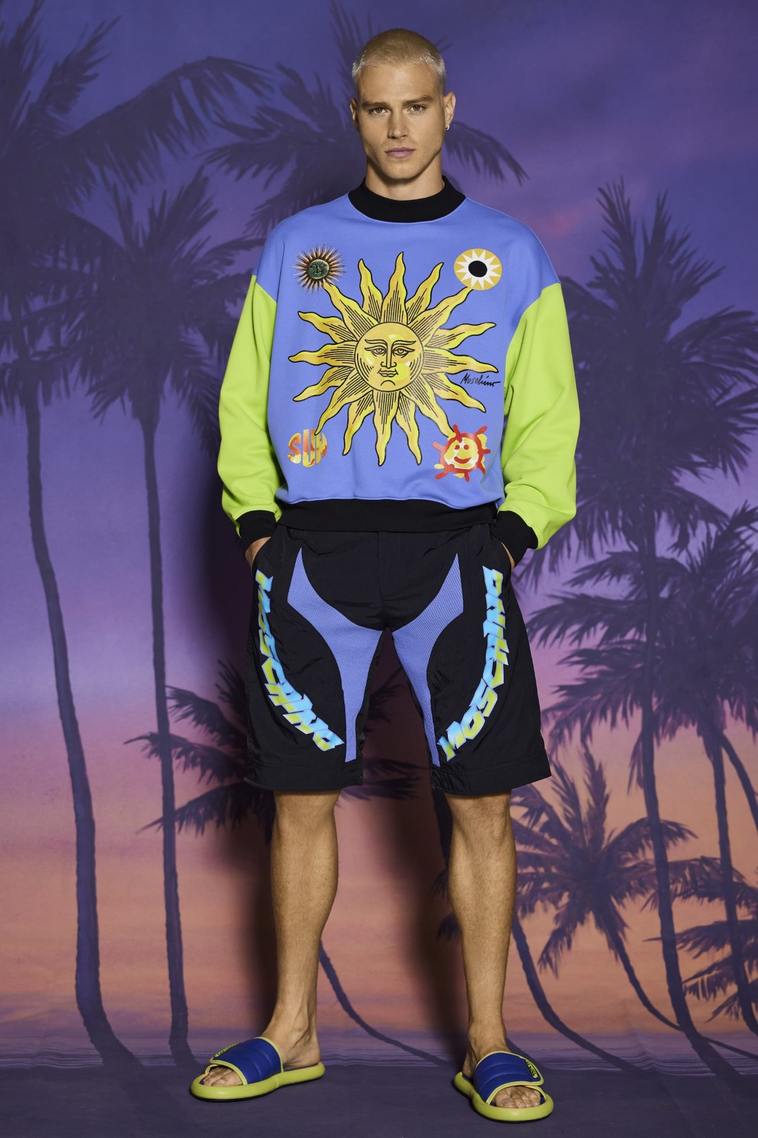 Moschino Collection Croisière Homme 2022