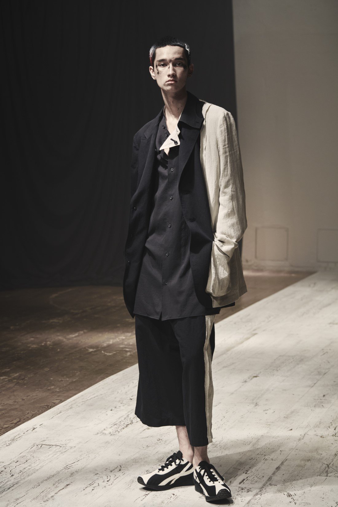 Yohji Yamamoto - Printemps-Été 2022 - Paris Fashion Week