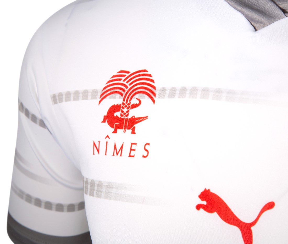 PUMA Football x Nîmes Olympique 2021-2022 - Troisième Kit