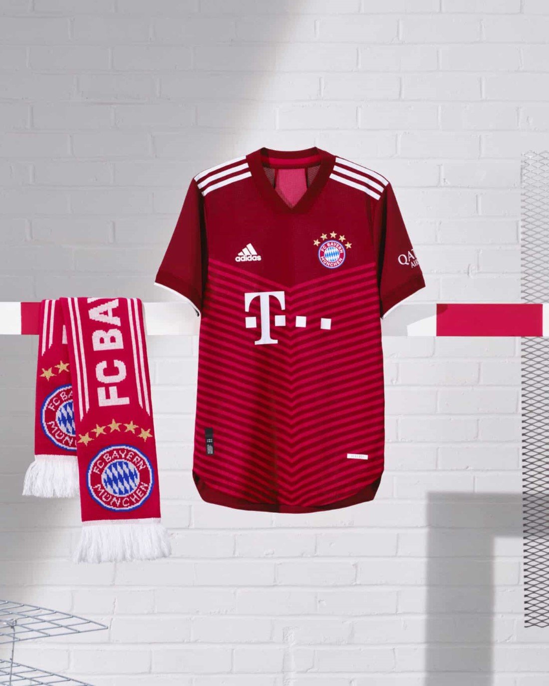 adidas Football x FC Bayern Munich - Kit Domicile 2021-2022