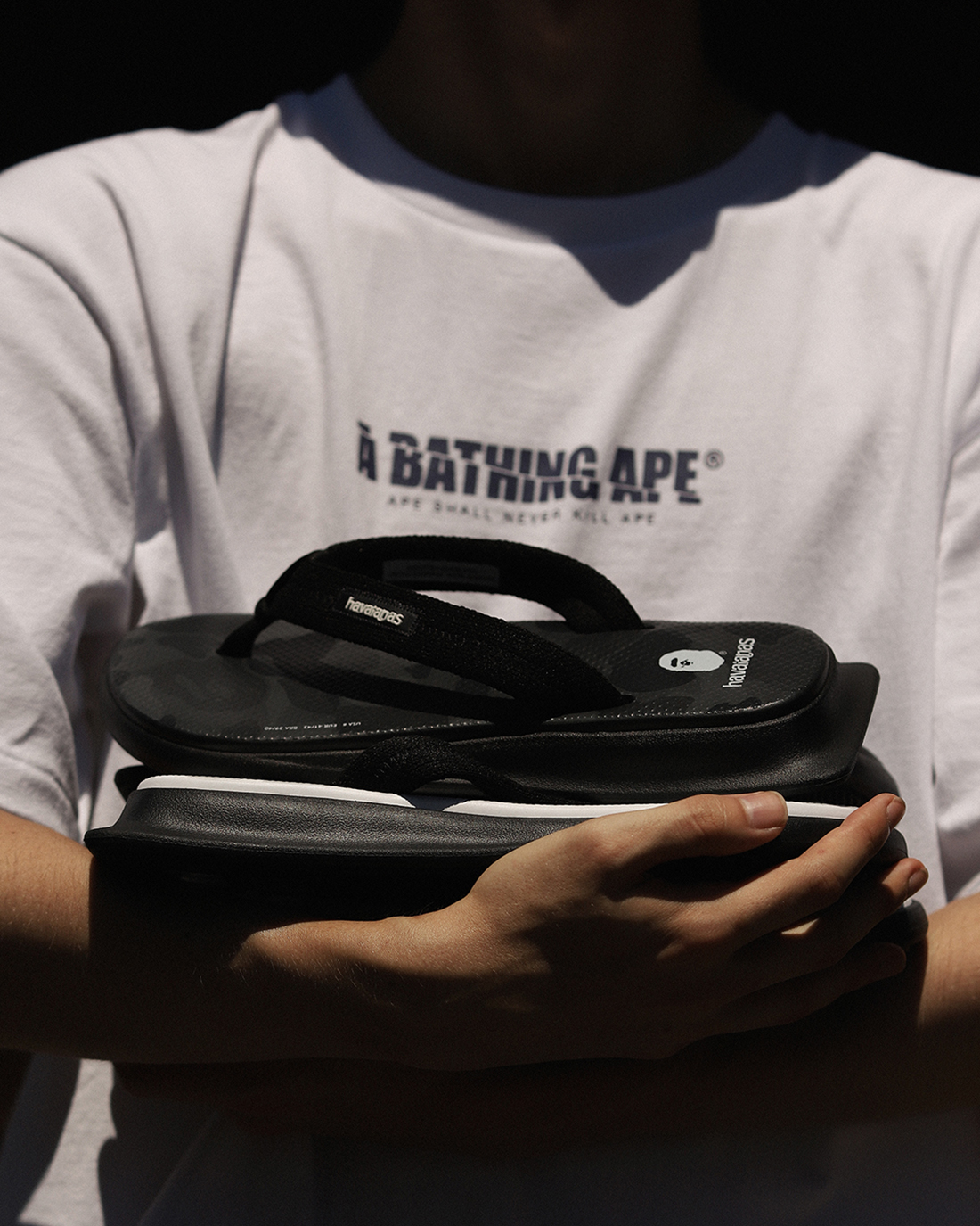 Havaianas x A BATHING APE