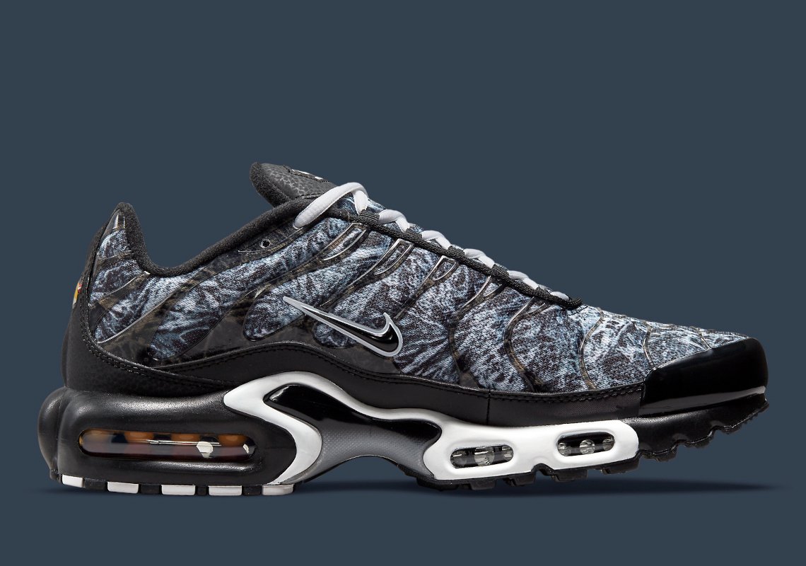 Nike Air Max Plus Camouflage "Midnight Navy"