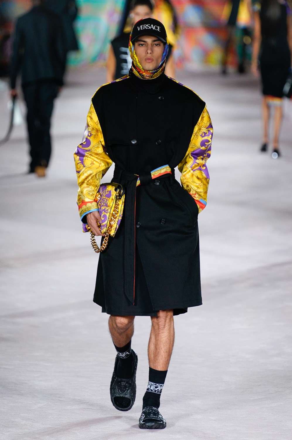 Versace - Printemps-Été 2022 - Milan Fashion Week