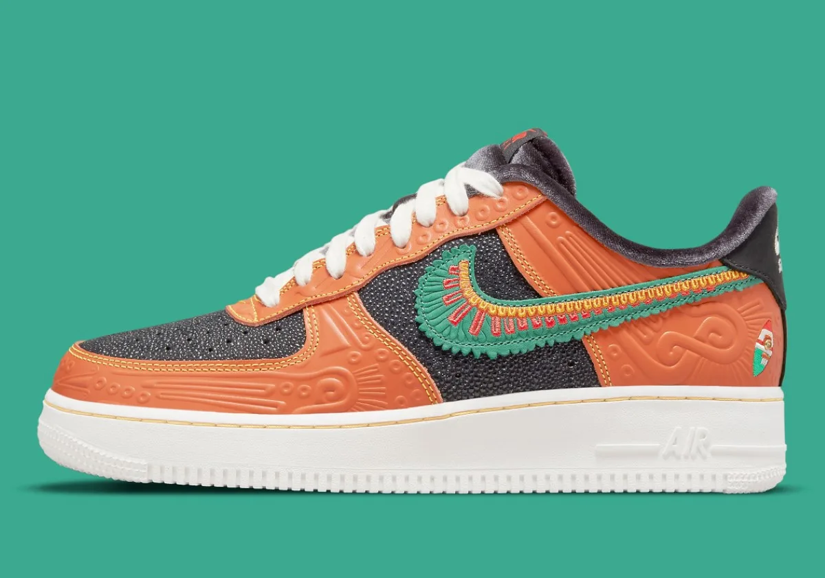 Nike Air Force 1 Low "SiEMPRE Familia"