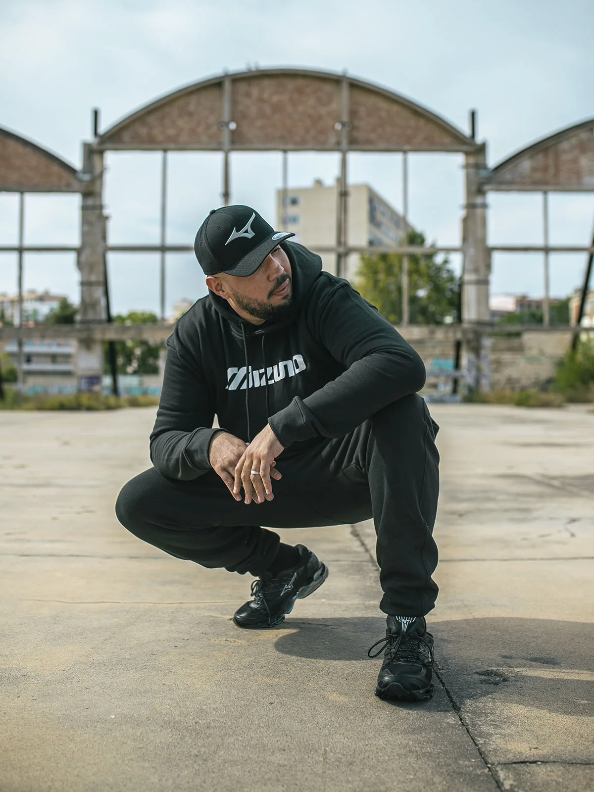 Rappeur Kofs x Mizuno Sportstyle 2 Rappeur Kofs x Mizuno Sportstyle