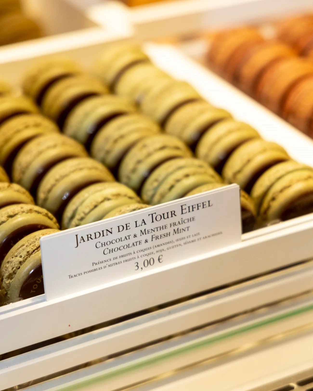 Pierre Hermé Paris x la Tour Eiffel
