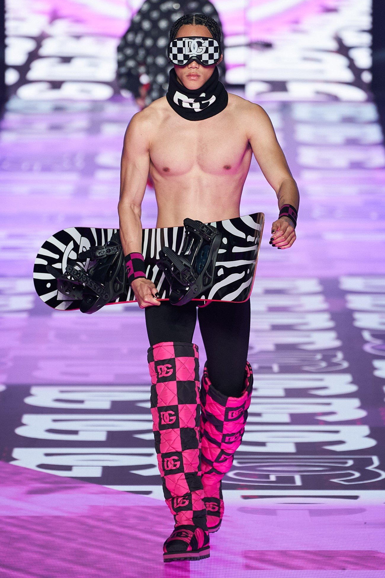 Dolce Gabbana Automne Hiver 2022 Milan Fashion Week 71 Dolce & Gabbana - Automne-Hiver 2022 - Milan Fashion Week