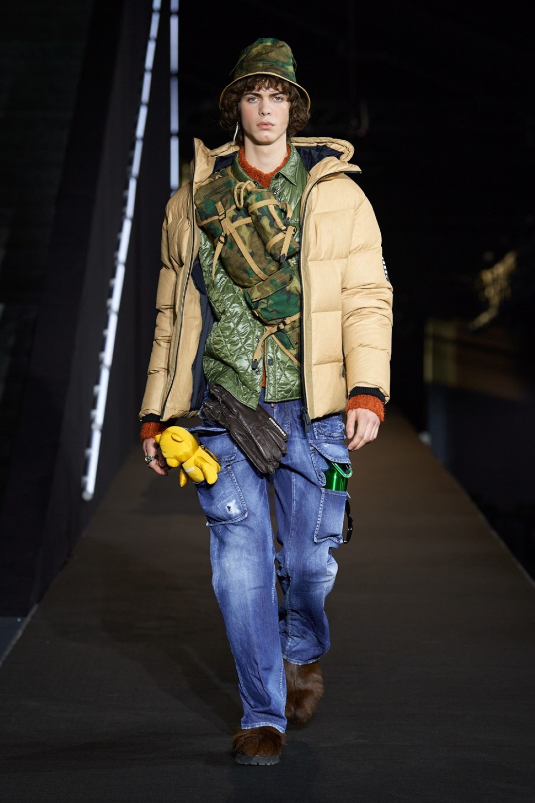 Dsquared2 - Automne-Hiver 2022 - Milan Fashion Week