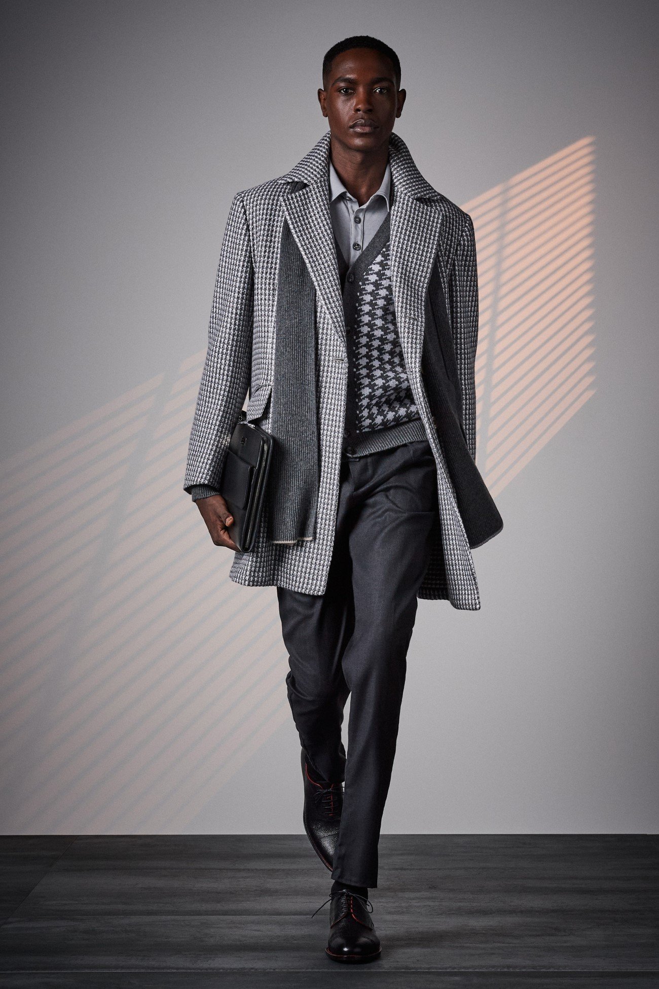 Kiton Automne Hiver 2022 Milan Fashion Week 6 Kiton - Automne-Hiver 2022 - Milan Fashion Week