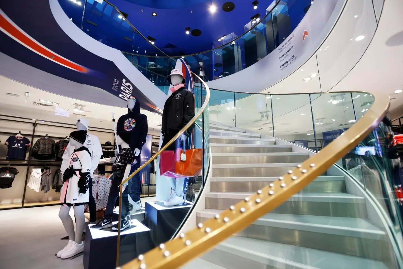 Le Paris Saint-Germain - Flagship Champs Élysées