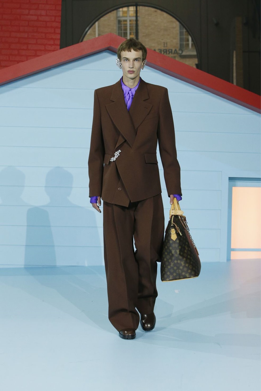 Louis Vuitton - Automne-Hiver 2022 - Paris Fashion Week