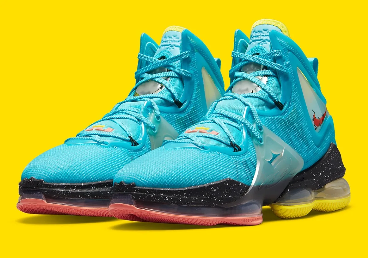 Nike LeBron 19 "Polarized Blue"