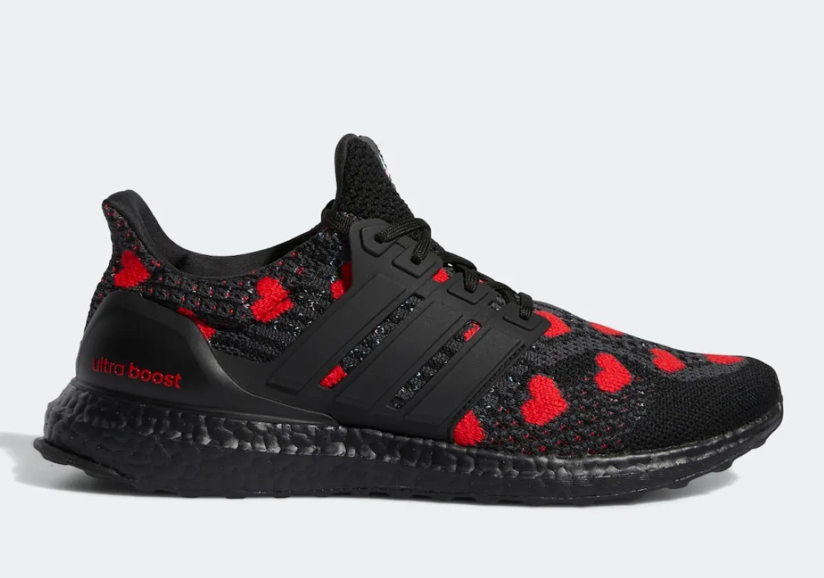 adidas Ultraboost 5.0 “Valentine’s Day”