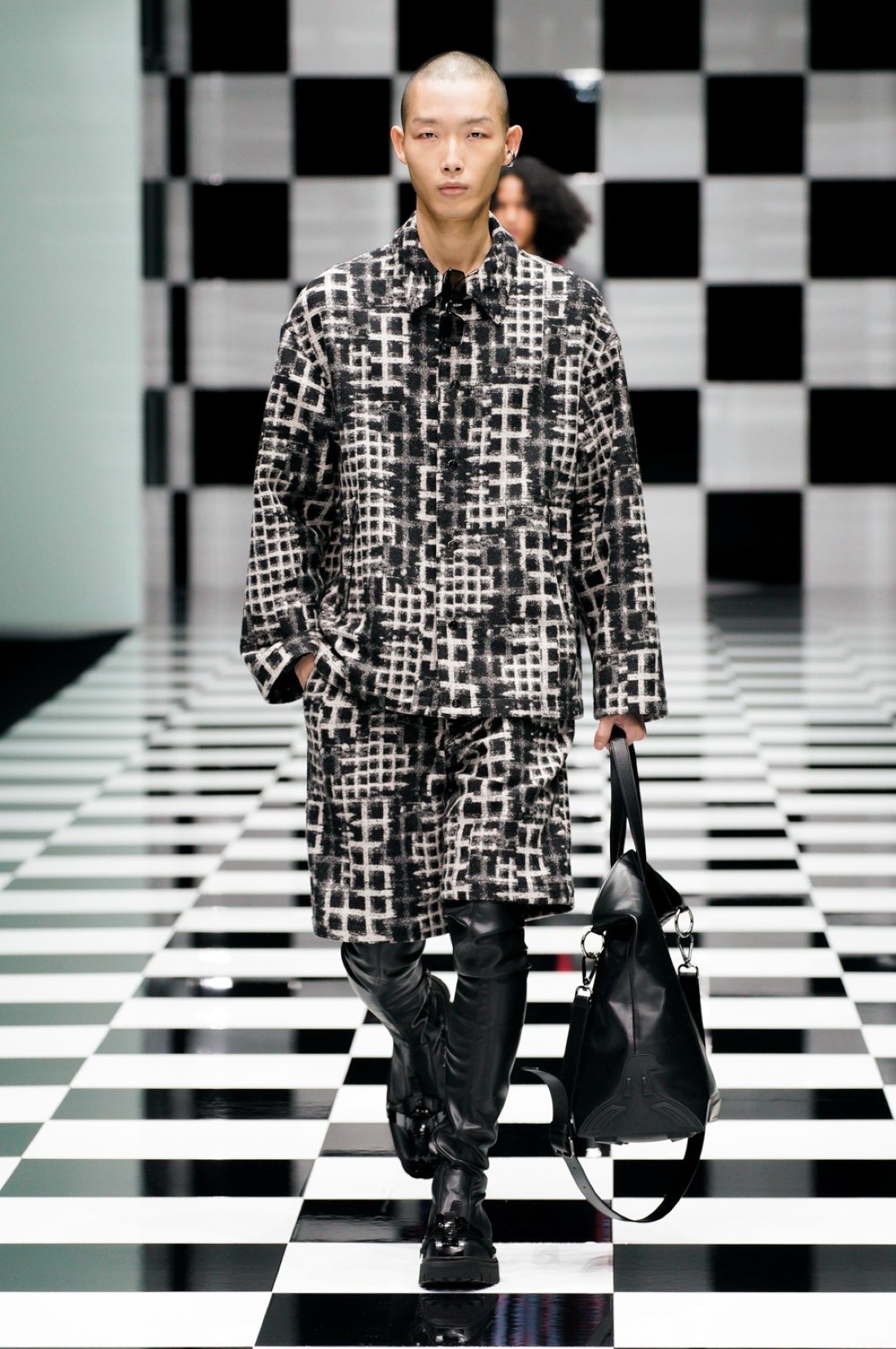 Emporio Armani - Automne-Hiver 2022 - Milan Fashion Week