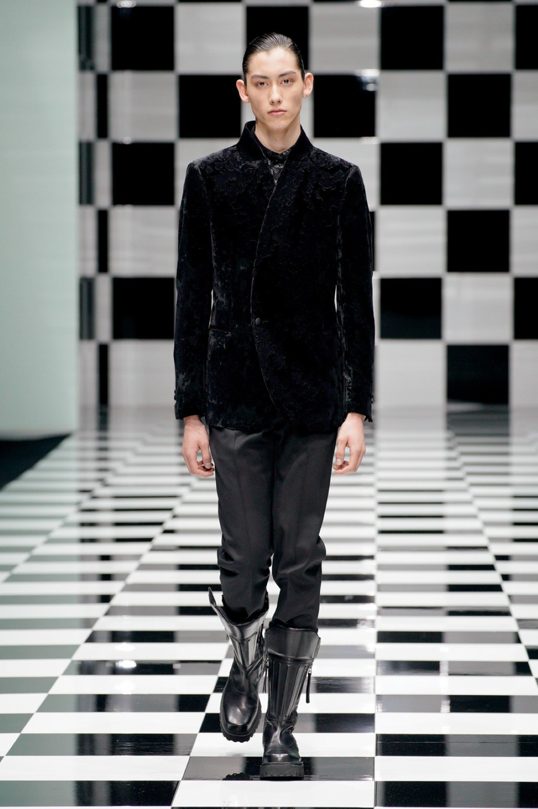 Emporio Armani - Automne-Hiver 2022 - Milan Fashion Week