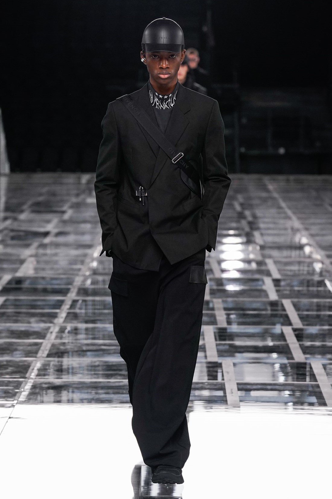 Givenchy - Automne-Hiver 2022 - Paris Fashion Week