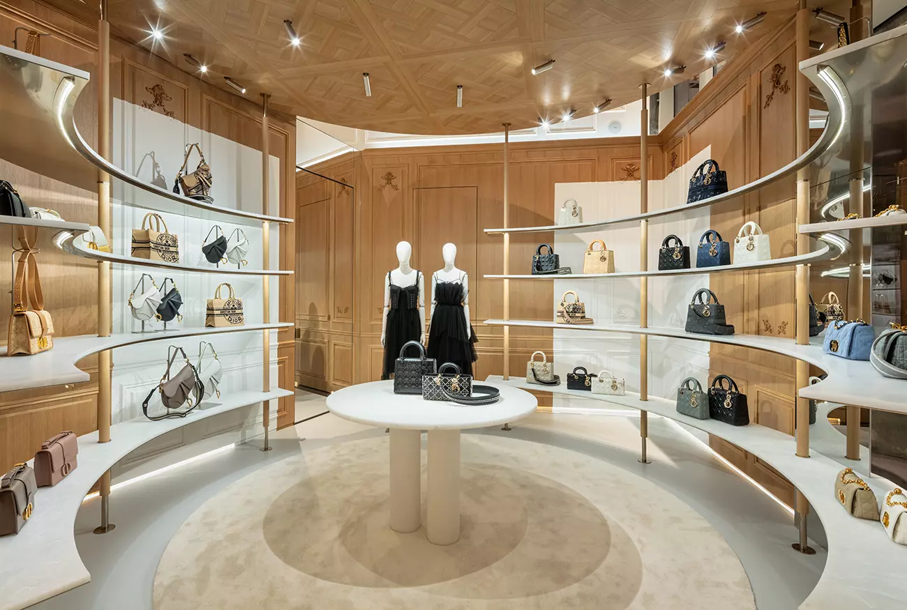 DIOR - Concept-store Seongsu-dong Seoul