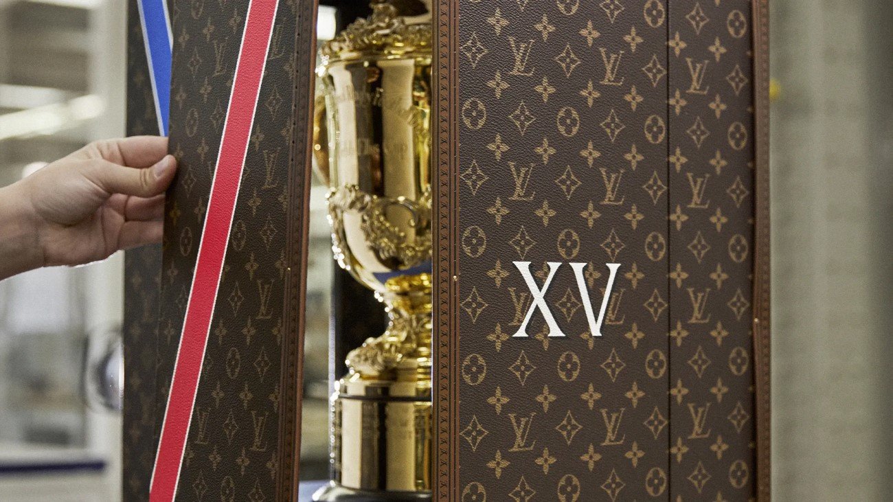 Louis Vuitton transportera la Webb Ellis Cup
