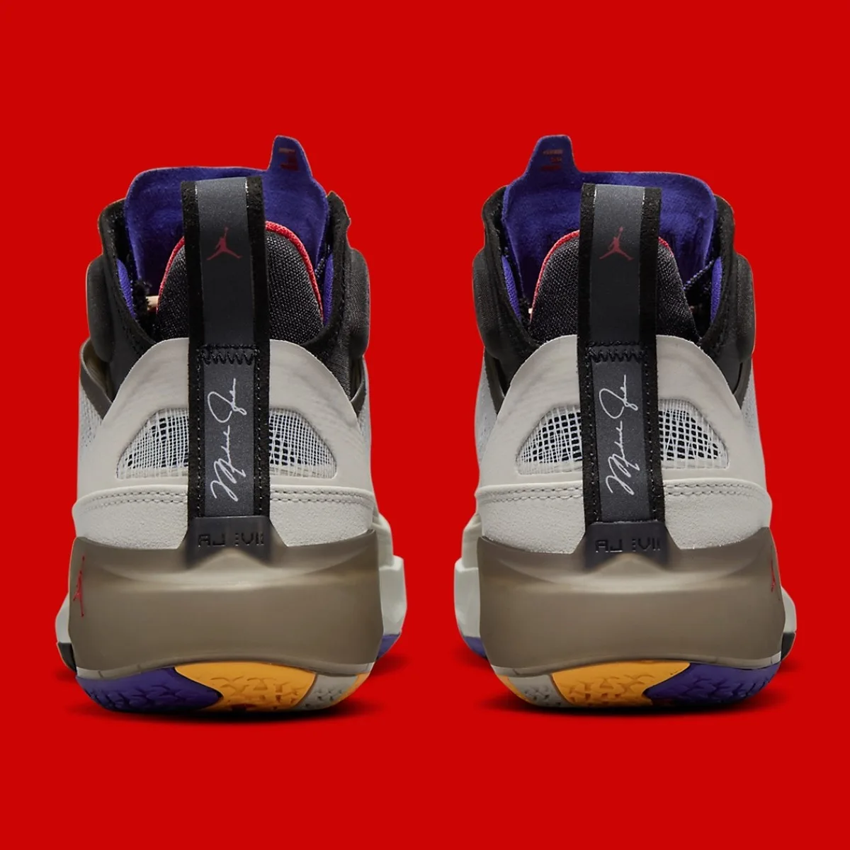 Air Jordan 37