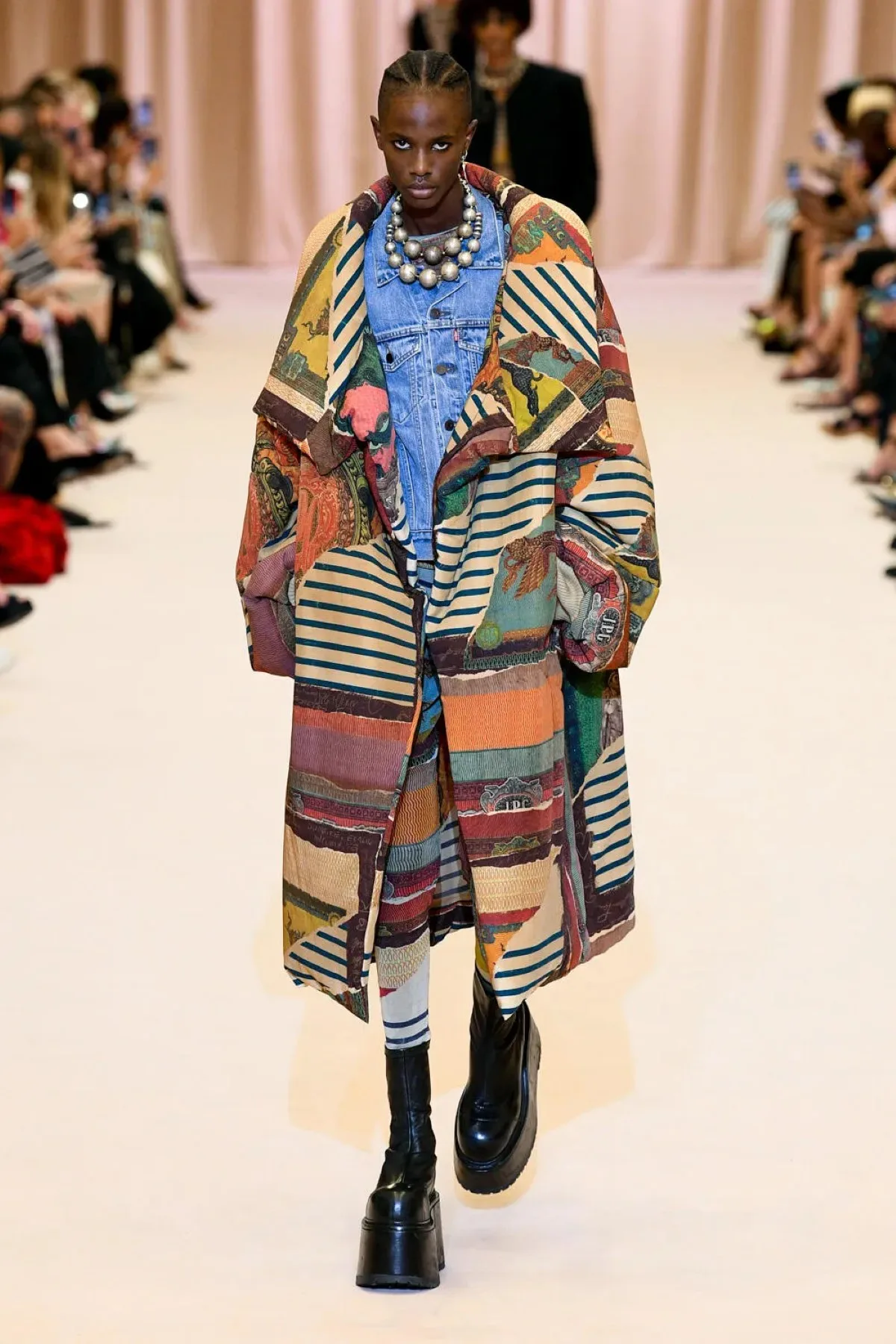 Jean Paul Gaultier Couture Automne 2022 par Olivier Rousteing