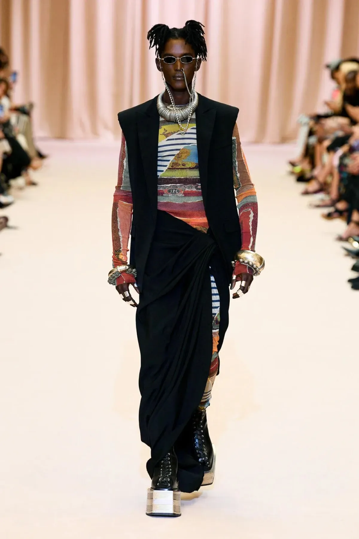Jean Paul Gaultier Couture Automne 2022 par Olivier Rousteing