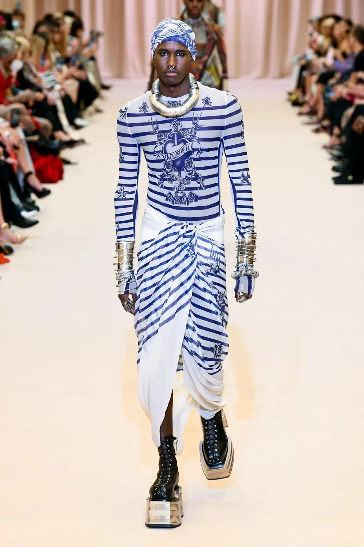 Jean Paul Gaultier Couture Automne 2022 par Olivier Rousteing
