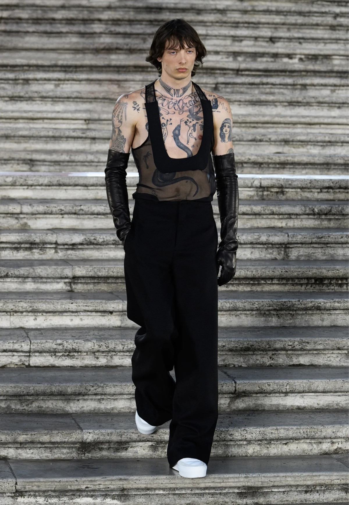 Valentino Haute Couture Fall Winter 2022 26 Valentino Couture - Automne 2022
