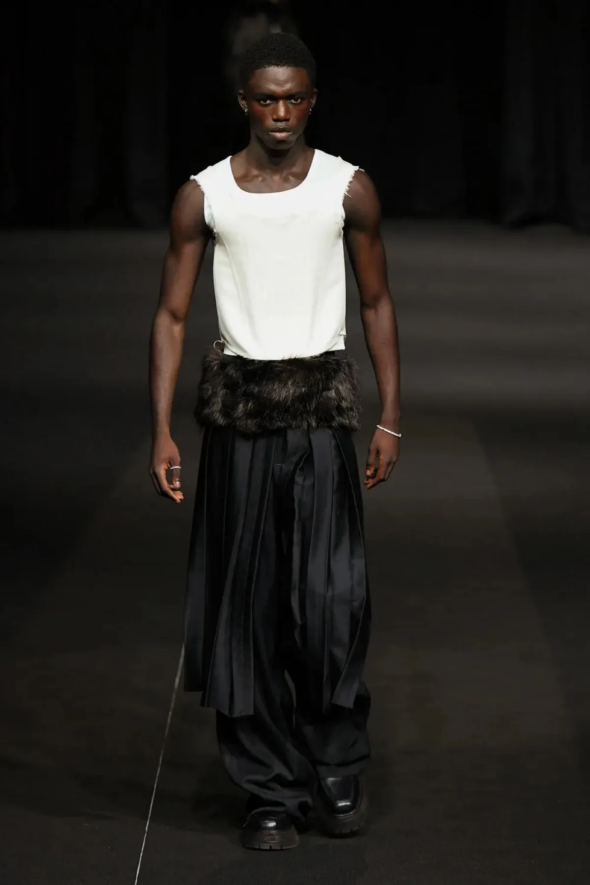 Daniel W. Fletcher - Printemps-Été 2023 - London Fashion Week