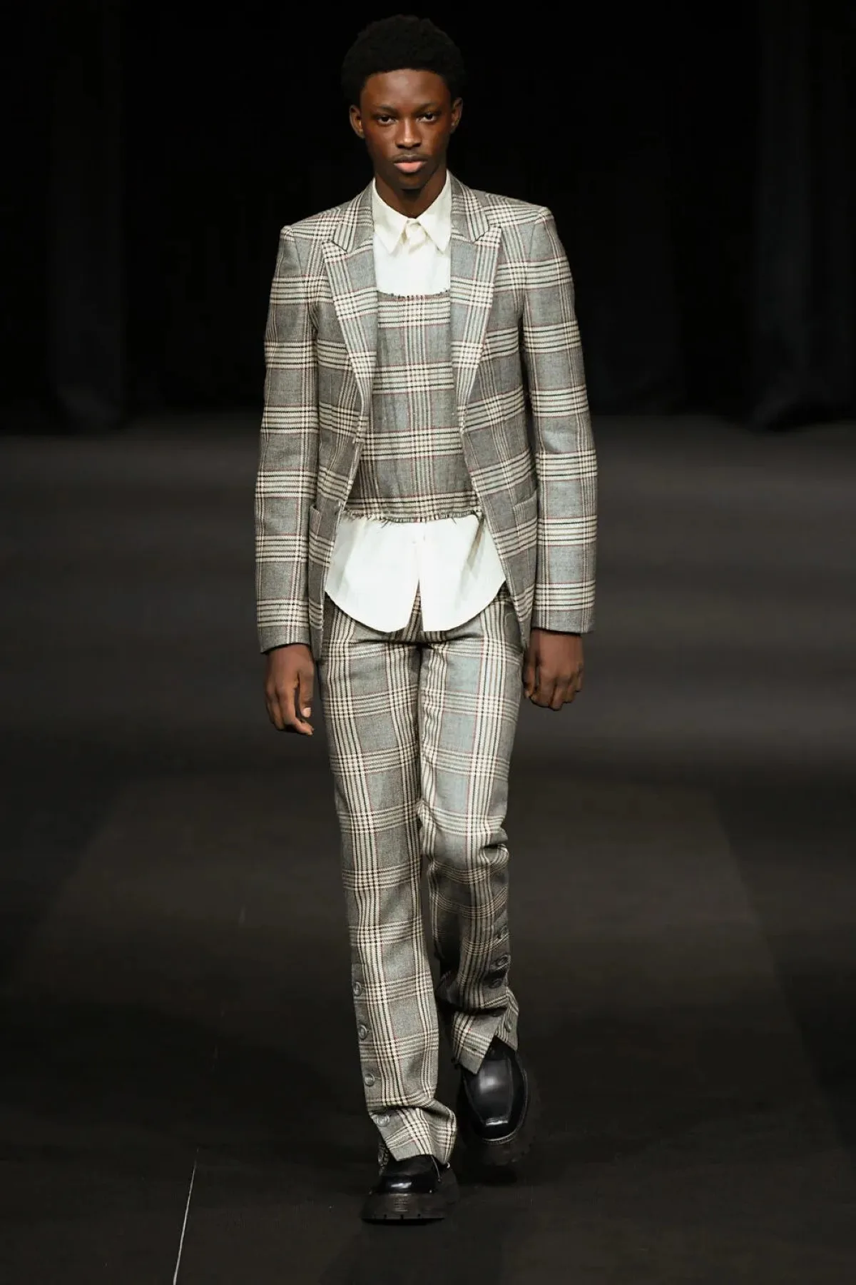 Daniel W. Fletcher - Printemps-Été 2023 - London Fashion Week
