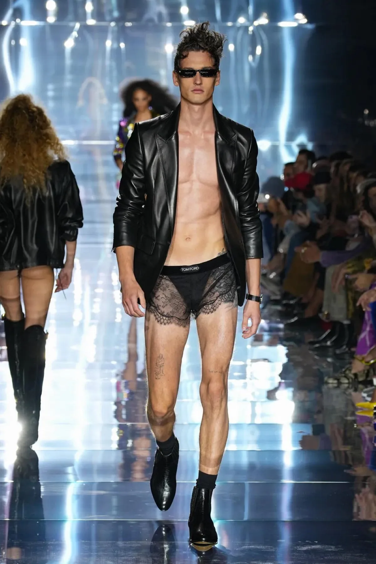 Tom Ford - Printemps-Été 2023 - New York Fashion Week