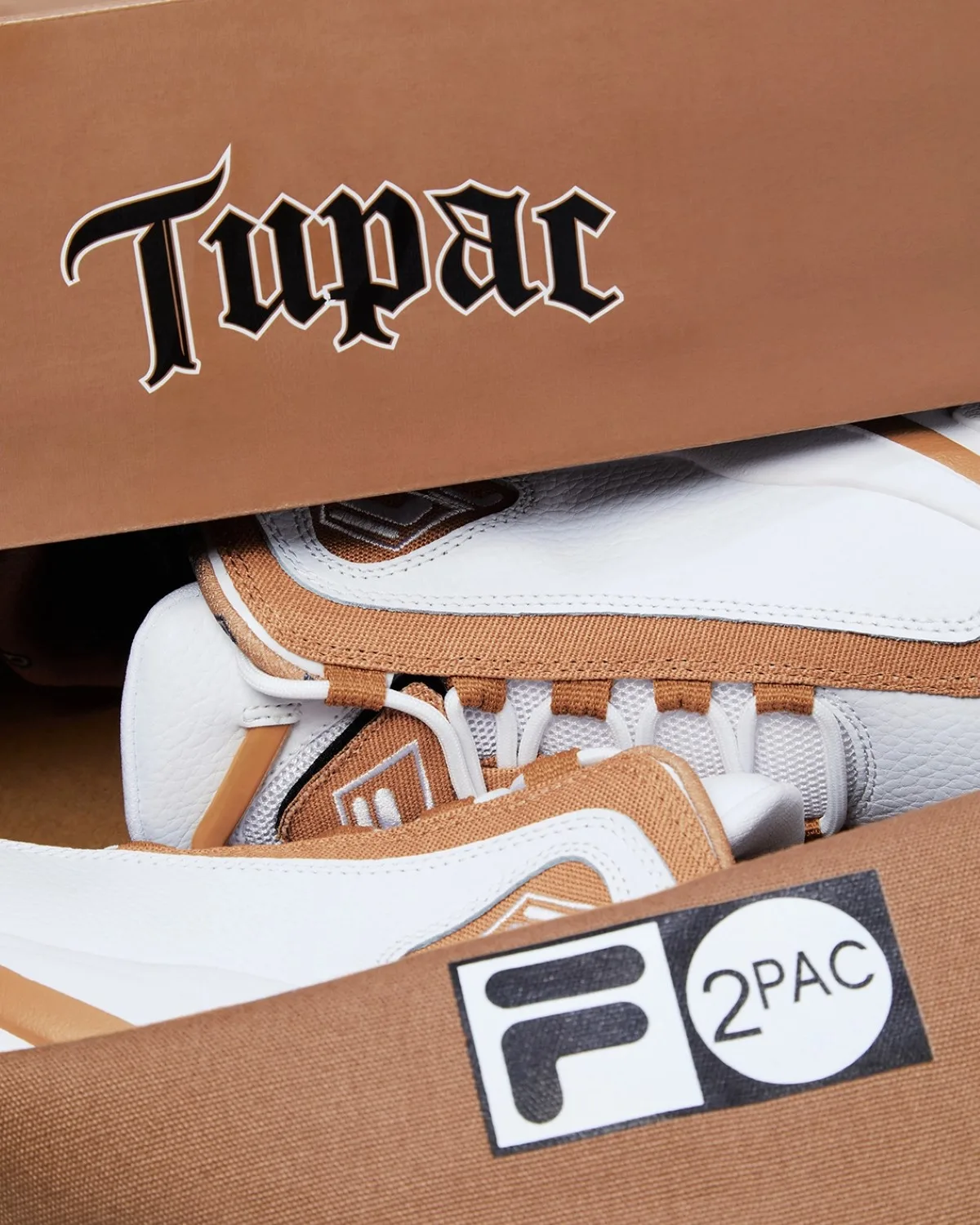 FILA Grant Hill 2 x 2Pac